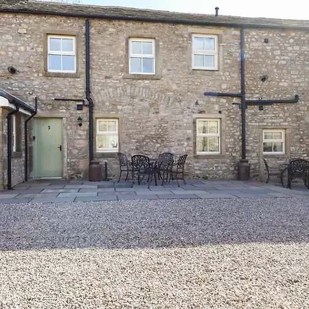 מלון 2 Hull House 4*